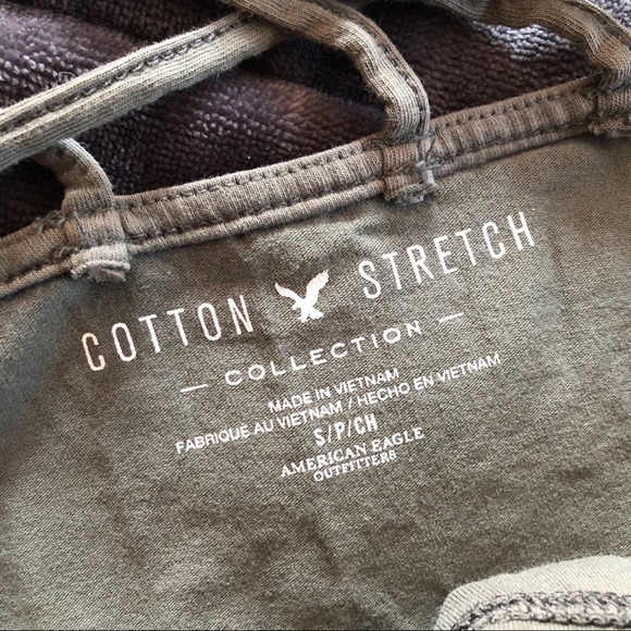 ❌SOLD❌American Eagle crop top - Picture 3 of 3